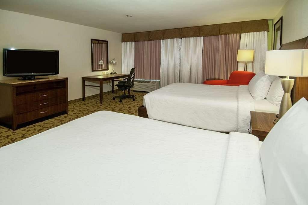 Отель Wyndham Garden New Orleans Airport Кеннер Экстерьер фото